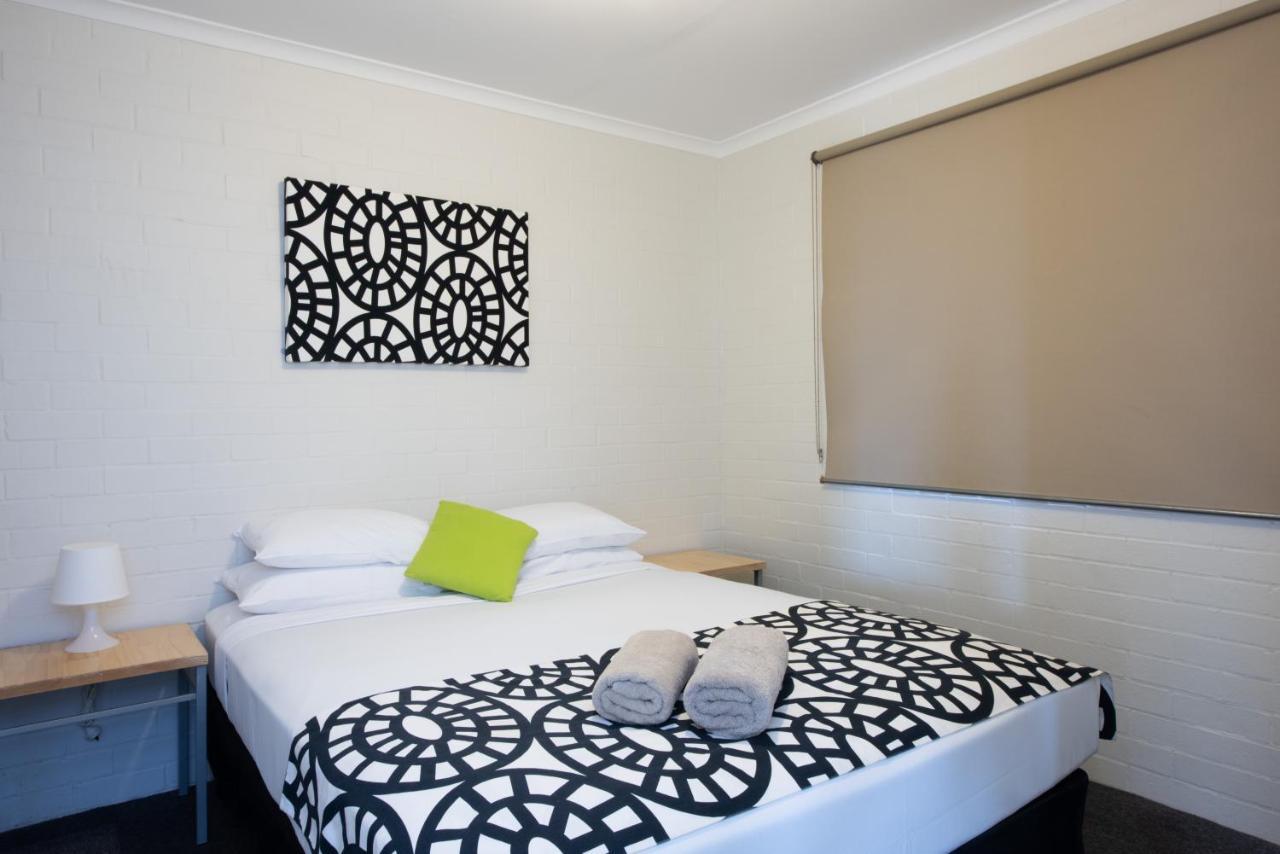 Geraldton'S Ocean West Holiday Units & Short Stay Accommodation Exterior photo